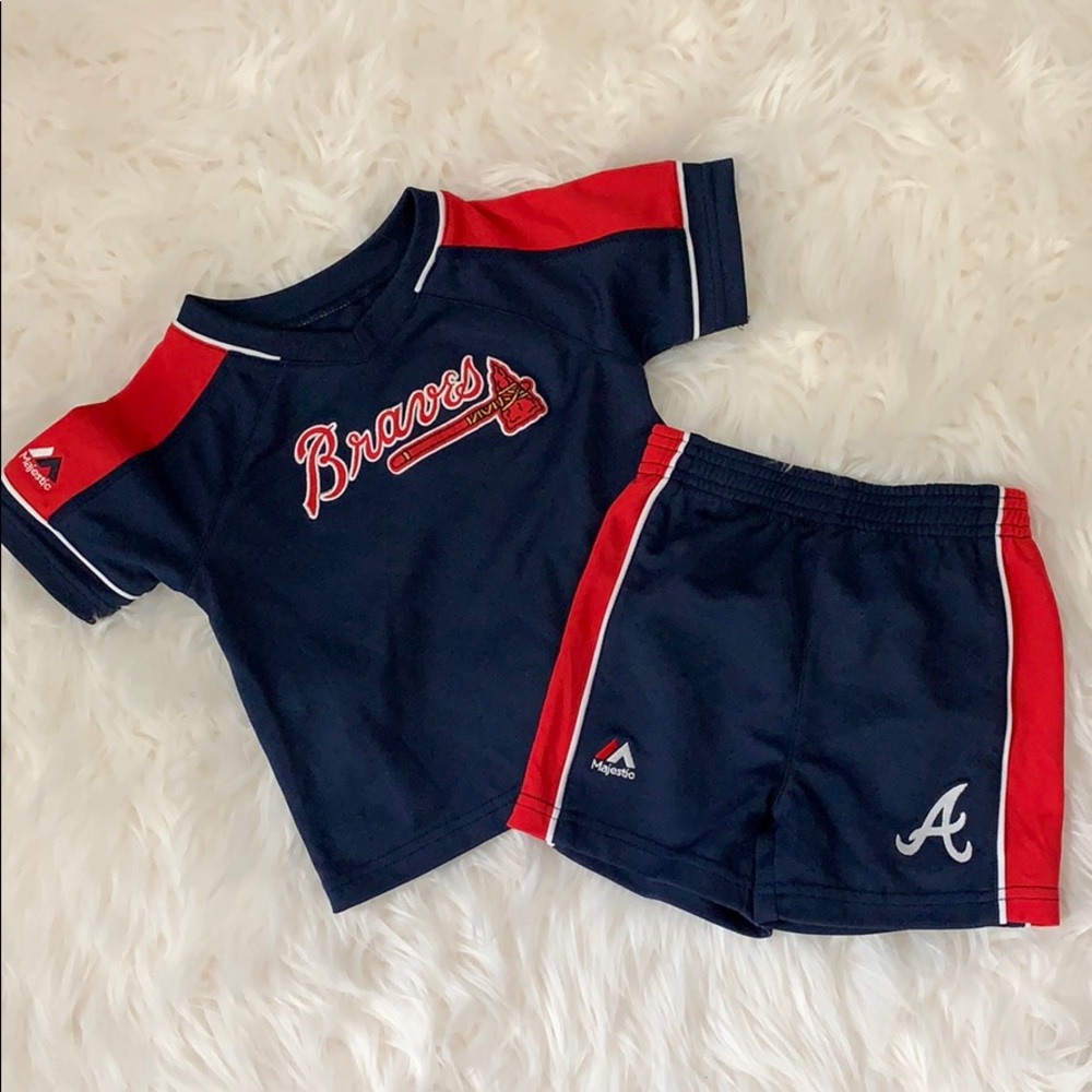 Braves infant set 18 months ⚾️